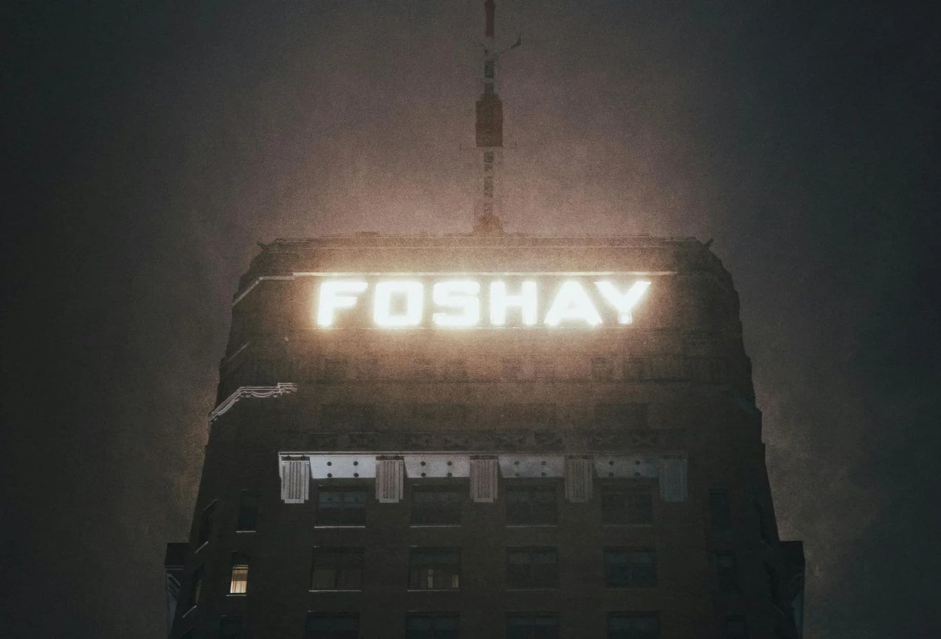 Minneapolis Ghosts: The Haunted History of the Foshay Tower