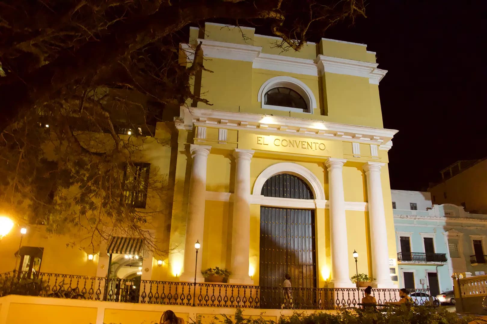 Old San Juan ghost tour through colonial streets