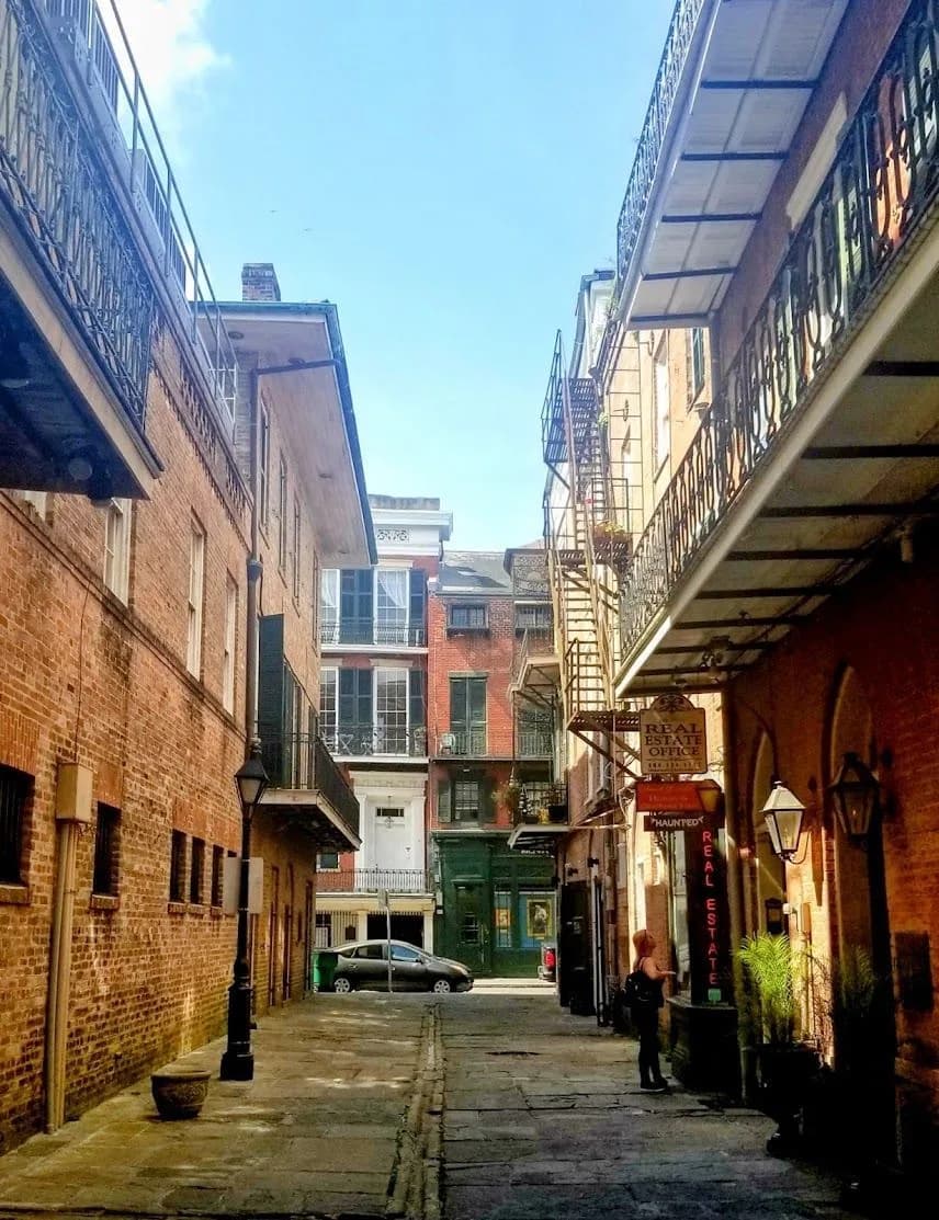 Private French Quarter Ghost Tour