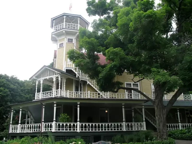 The Luxurious, but Haunted, Black Point Estate in Lake Geneva