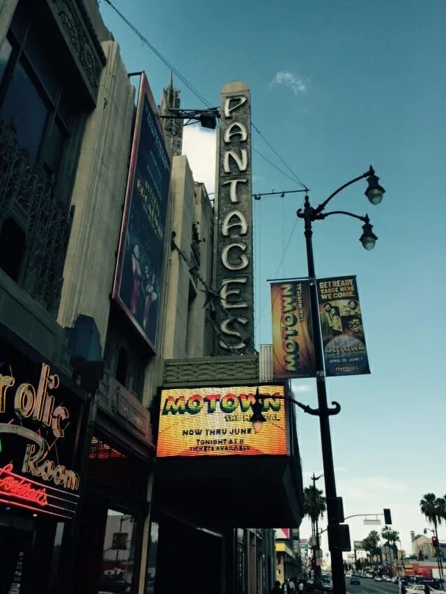 Los Angeles Hollywood Ghost Tour 
 Haunted Pantages Theatre