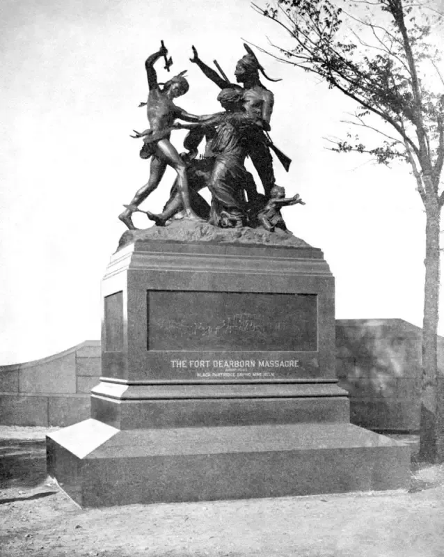 A black and white photo of a statue that says the fort defiance massachusetts