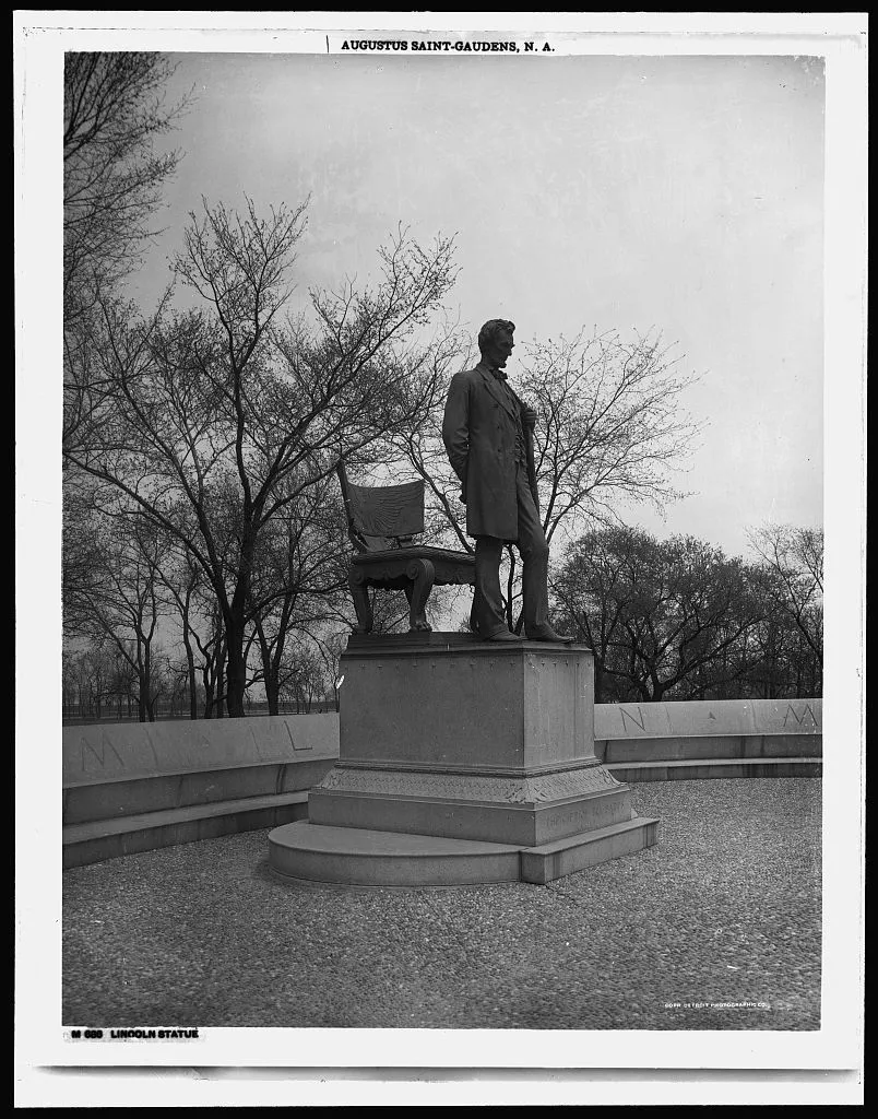 Historic photograph of the Lincoln statue in Lincoln Park