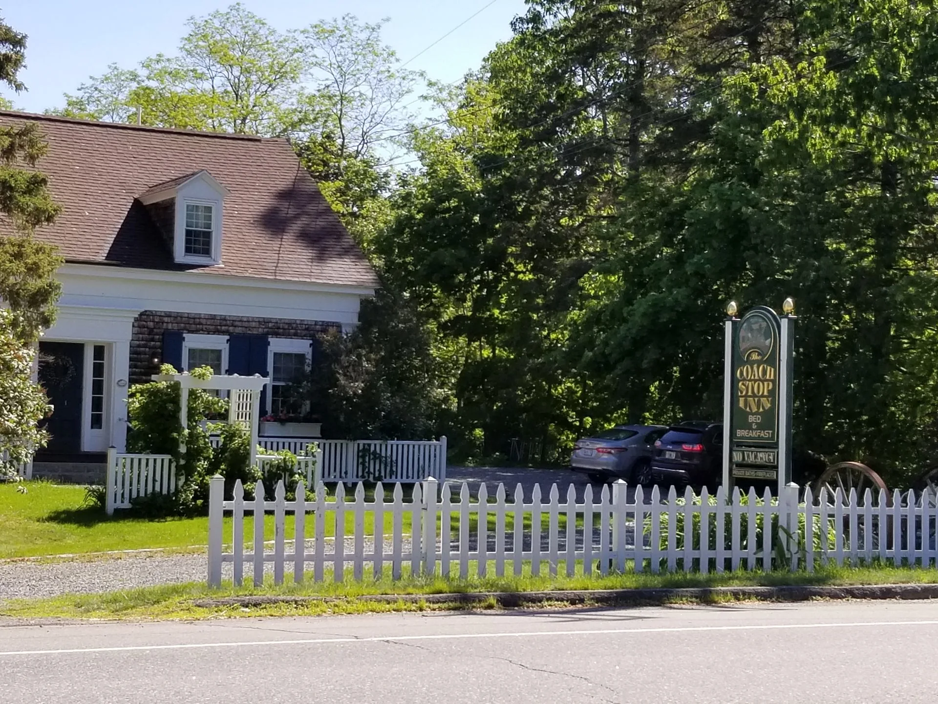 Coach Stop Inn